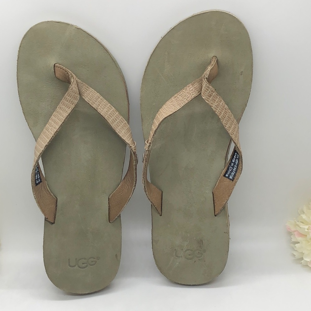 UGG leather thong sandal